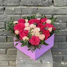 Цветочная композиция из Розы в коробке в Кысыл-Сыре