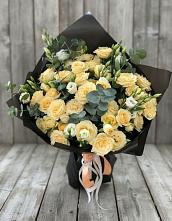 Букет цветов из:  Розы и Лизиантусы #REPLACE_PRED# Кысыл-Сыре