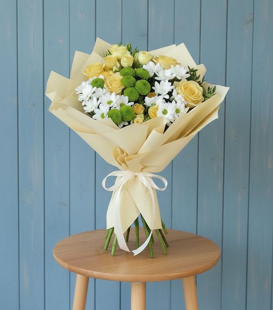 Букет цветов из: Хризантемы и Розы в Кысыл-Сыре