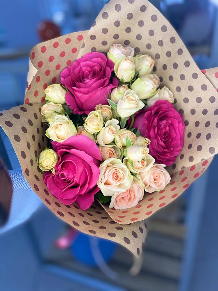 Букет цветов из: Розы в Кысыл-Сыре