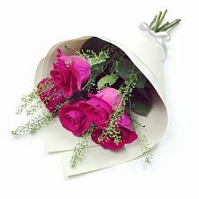 Букет цветов из:  Розы в Кысыл-Сыре