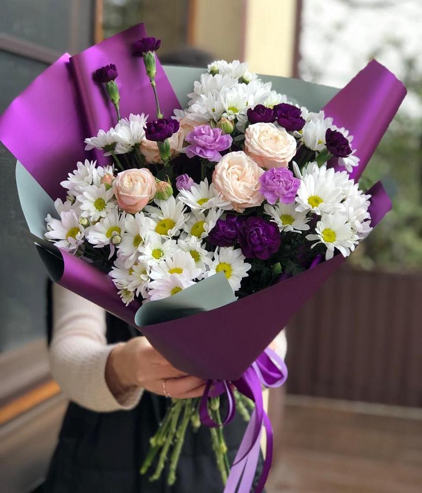 Букет цветов из: Хризантемы, Гвоздики и Розы в Кысыл-Сыре