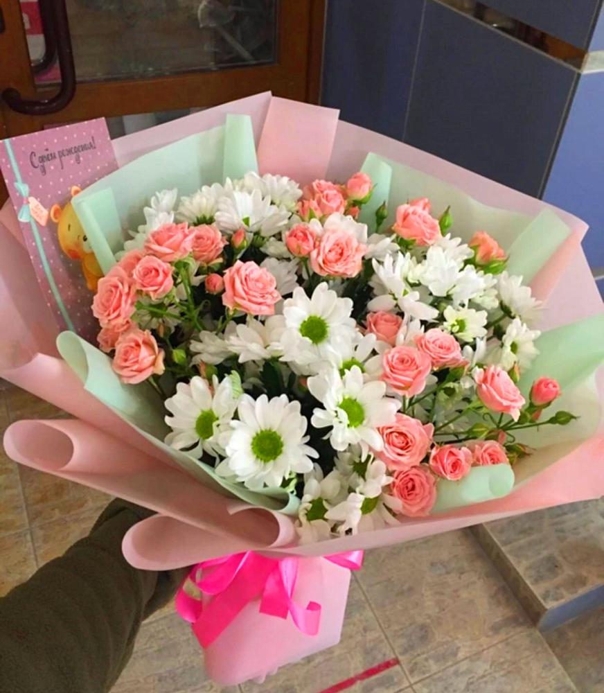 Букет цветов из: Розы и Хризантемы в Кысыл-Сыре